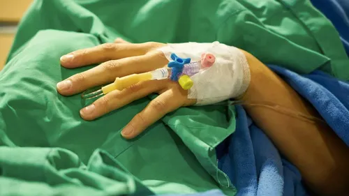 Un homme présumé mort se réveille à la morgue (Vidéo)